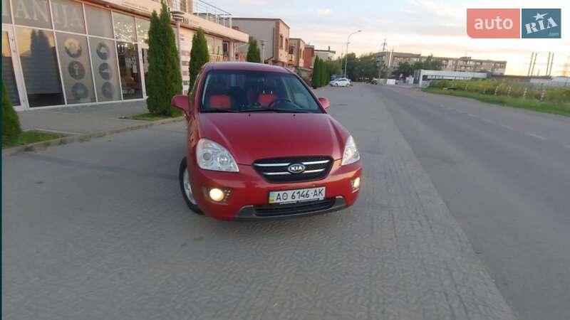 Kia Carens 2006