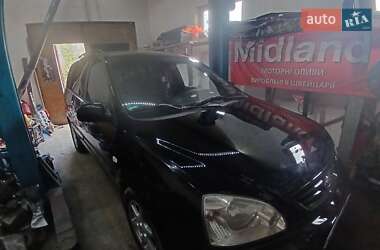 Мінівен Kia Carens 2005 в Києві