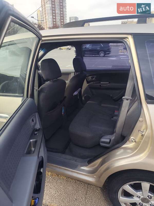 Минивэн Kia Carens 2004 в Броварах фото 13 Минивэн Kia Carens 2004 в Броварах