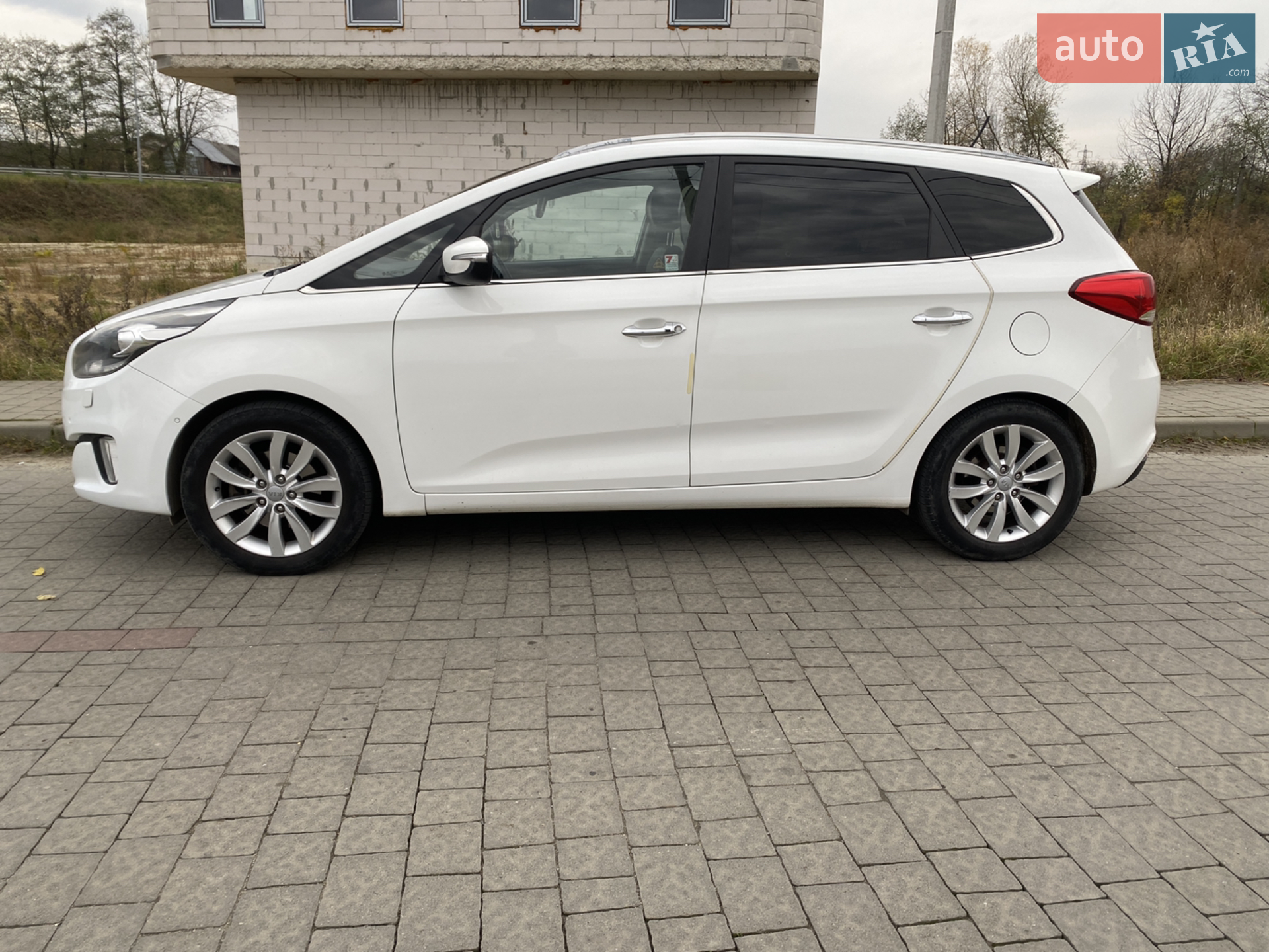 2013 Kia Carens - мініатюра 3
