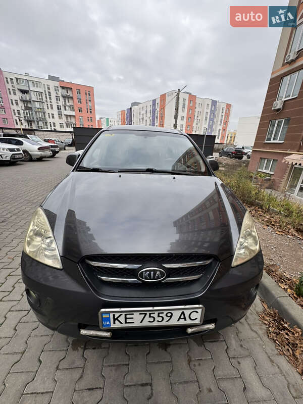 Минивэн Kia Carens 2008 в Киеве