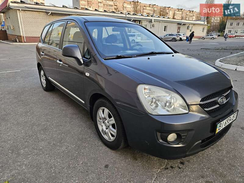 Kia Carens 2008