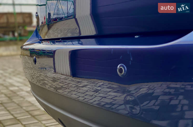 Минивэн Kia Carens 2008 в Житомире