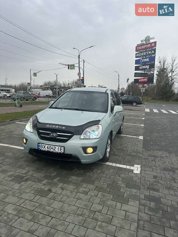 Минивэн Kia Carens 2007 в Хмельницком