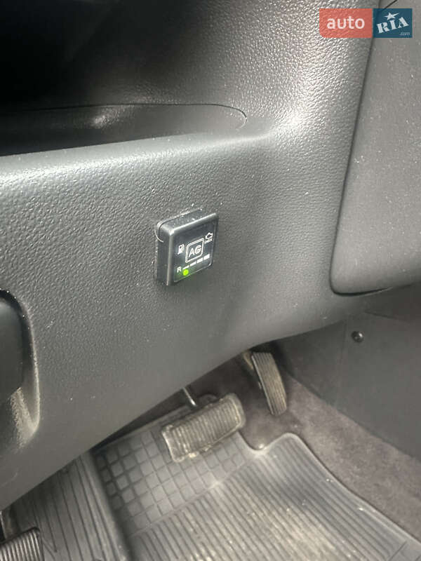 Минивэн Kia Carens 2007 в Хмельницком