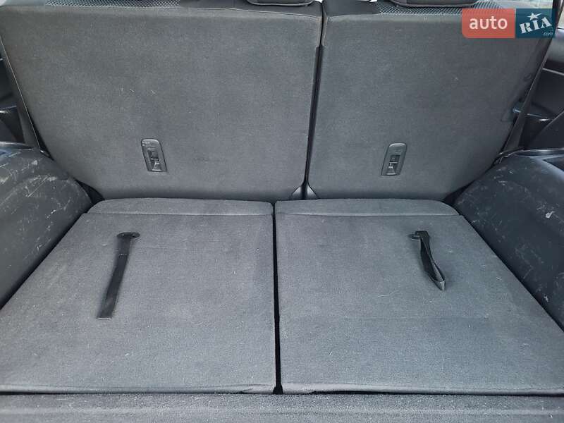 Микровэн Kia Carens 2010 в Николаеве