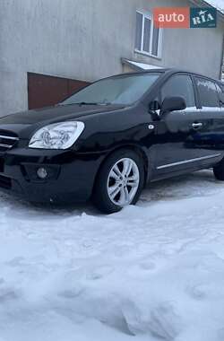 Минивэн Kia Carens 2008 в Самборе