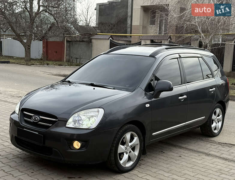 Kia Carens 2008