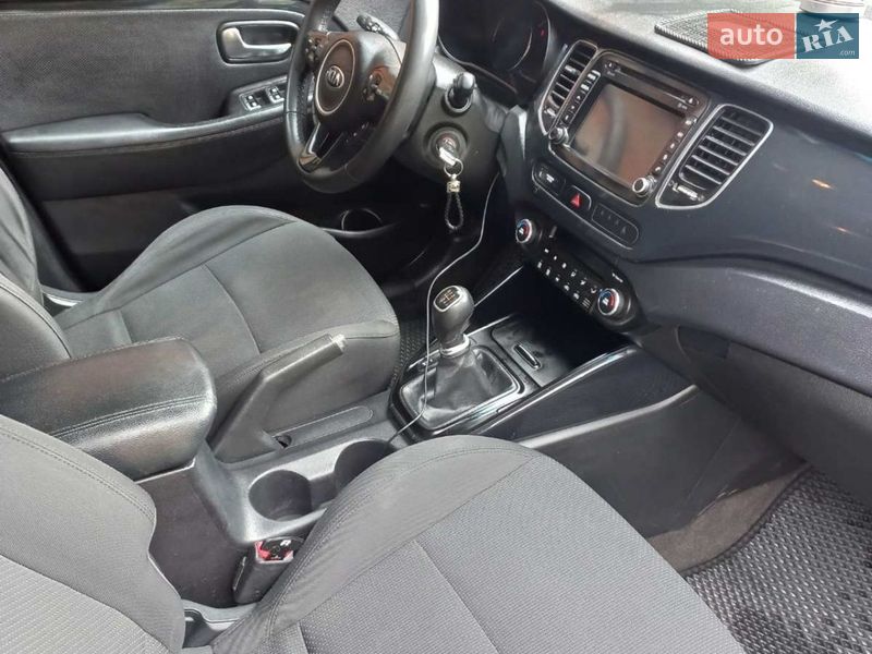Микровэн Kia Carens 2015 в Фастове фото 6 Микровэн Kia Carens 2015 в Фастове