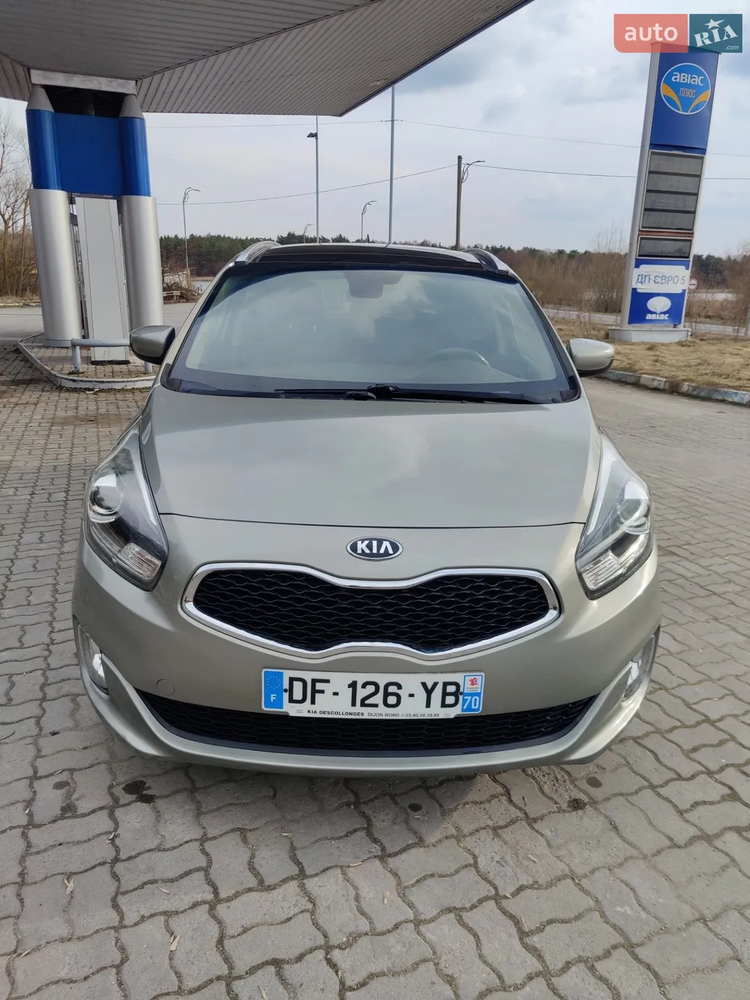 2014 Kia Carens - мініатюра 2