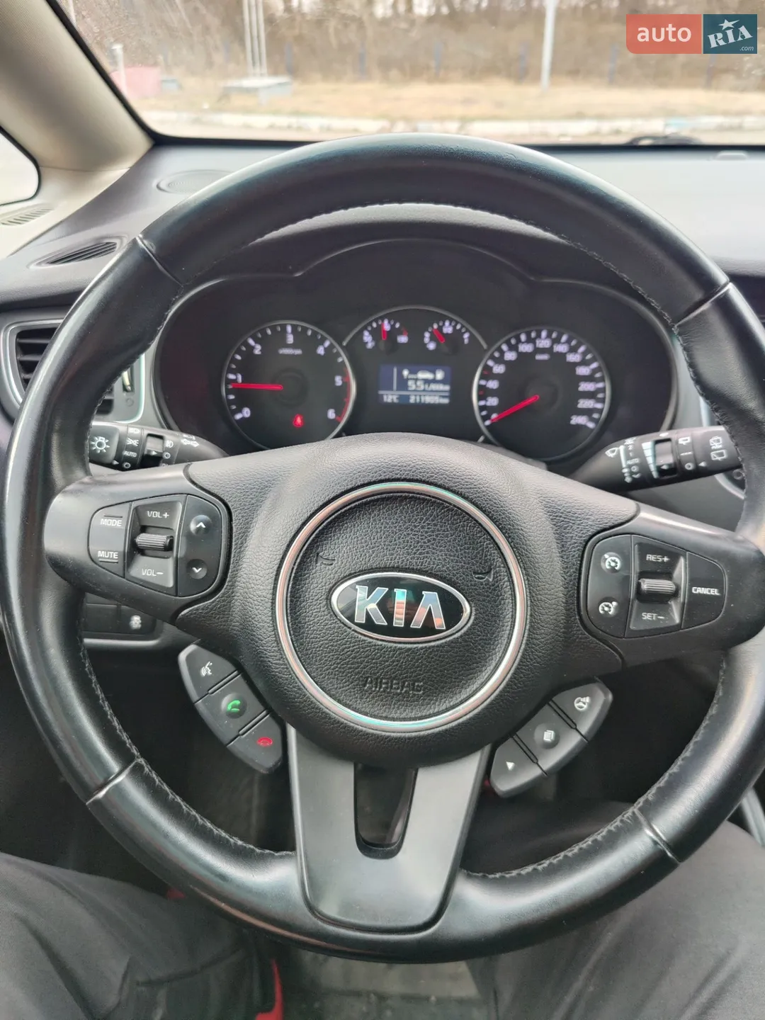 2014 Kia Carens - мініатюра 22