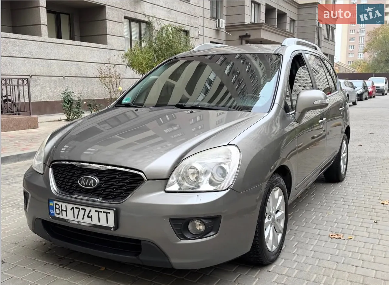 2011 Kia Carens - мініатюра 13