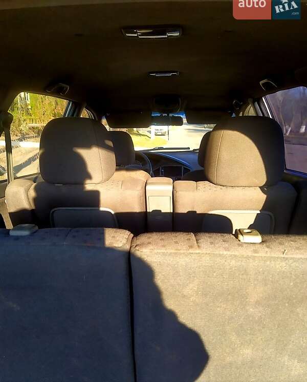 Минивэн Kia Carens 2004 в Прилуках фото 6 Минивэн Kia Carens 2004 в Прилуках