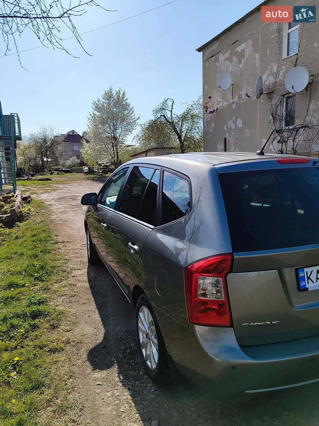 2011 Kia Carens - мініатюра 27