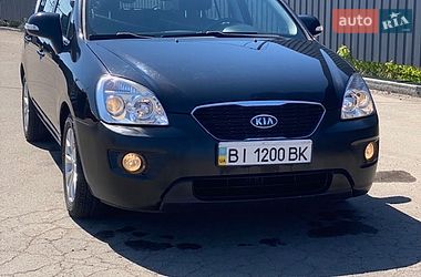 Микровэн Kia Carens 2011 в Полтаве
