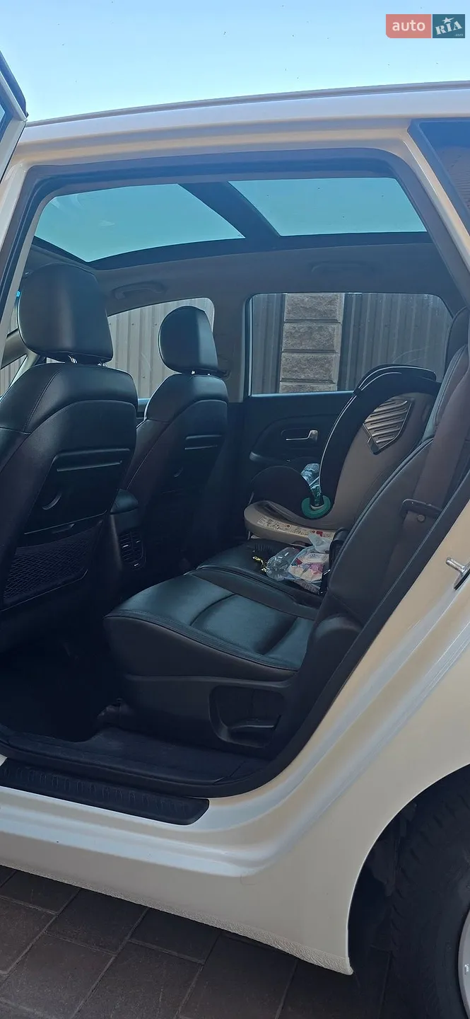 2016 Kia Carens - мініатюра 11