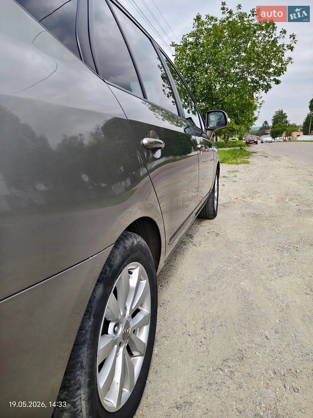 2011 Kia Carens - мініатюра 9