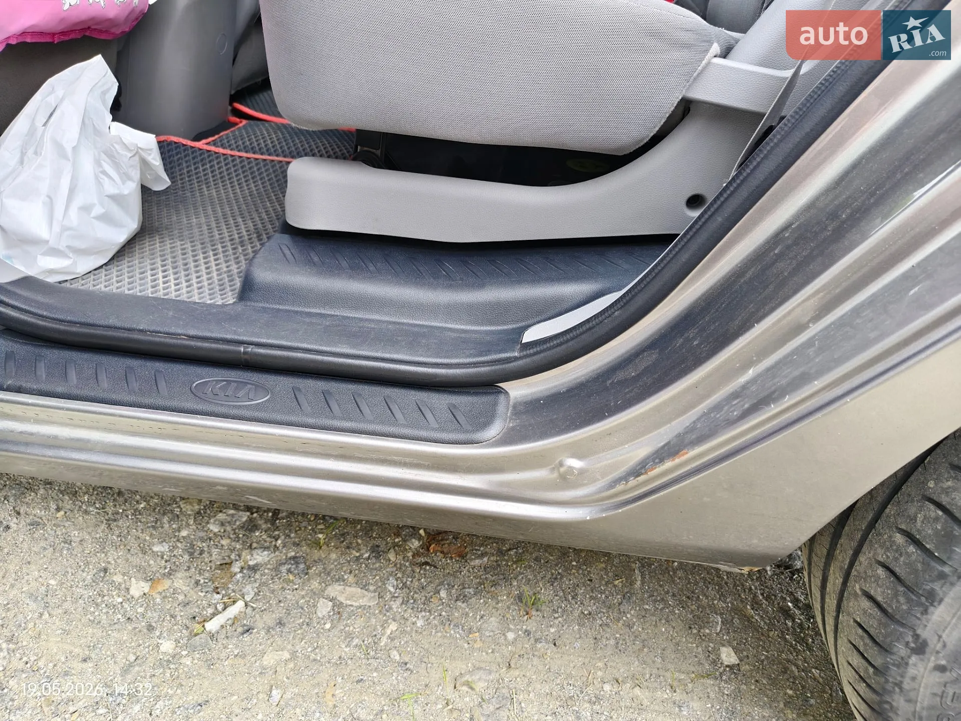 2011 Kia Carens - мініатюра 17