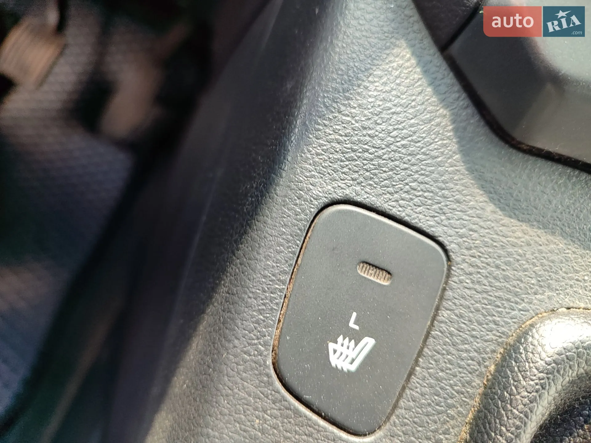 2011 Kia Carens - мініатюра 48