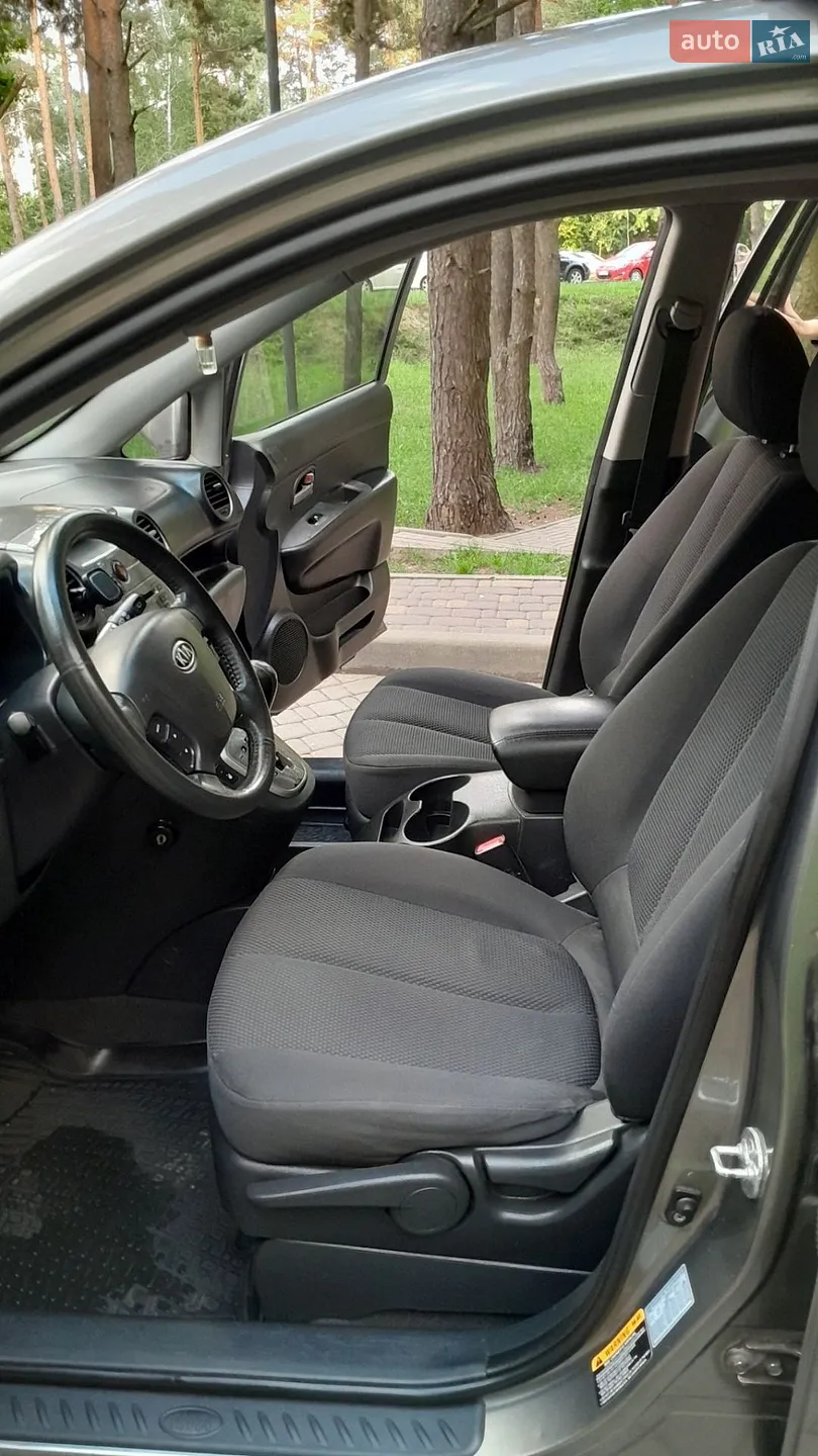 2010 Kia Carens - мініатюра 9
