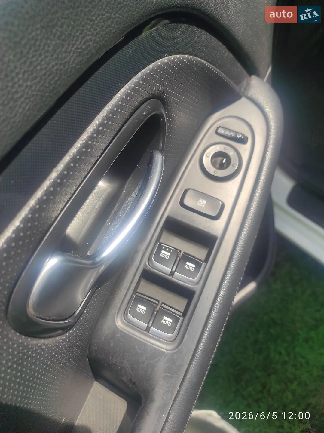 2015 Kia Carens - мініатюра 34