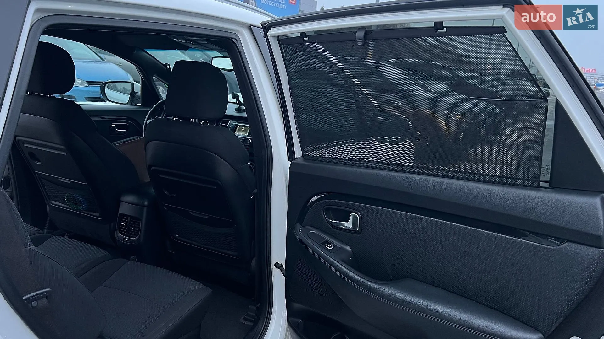 2013 Kia Carens - мініатюра 18