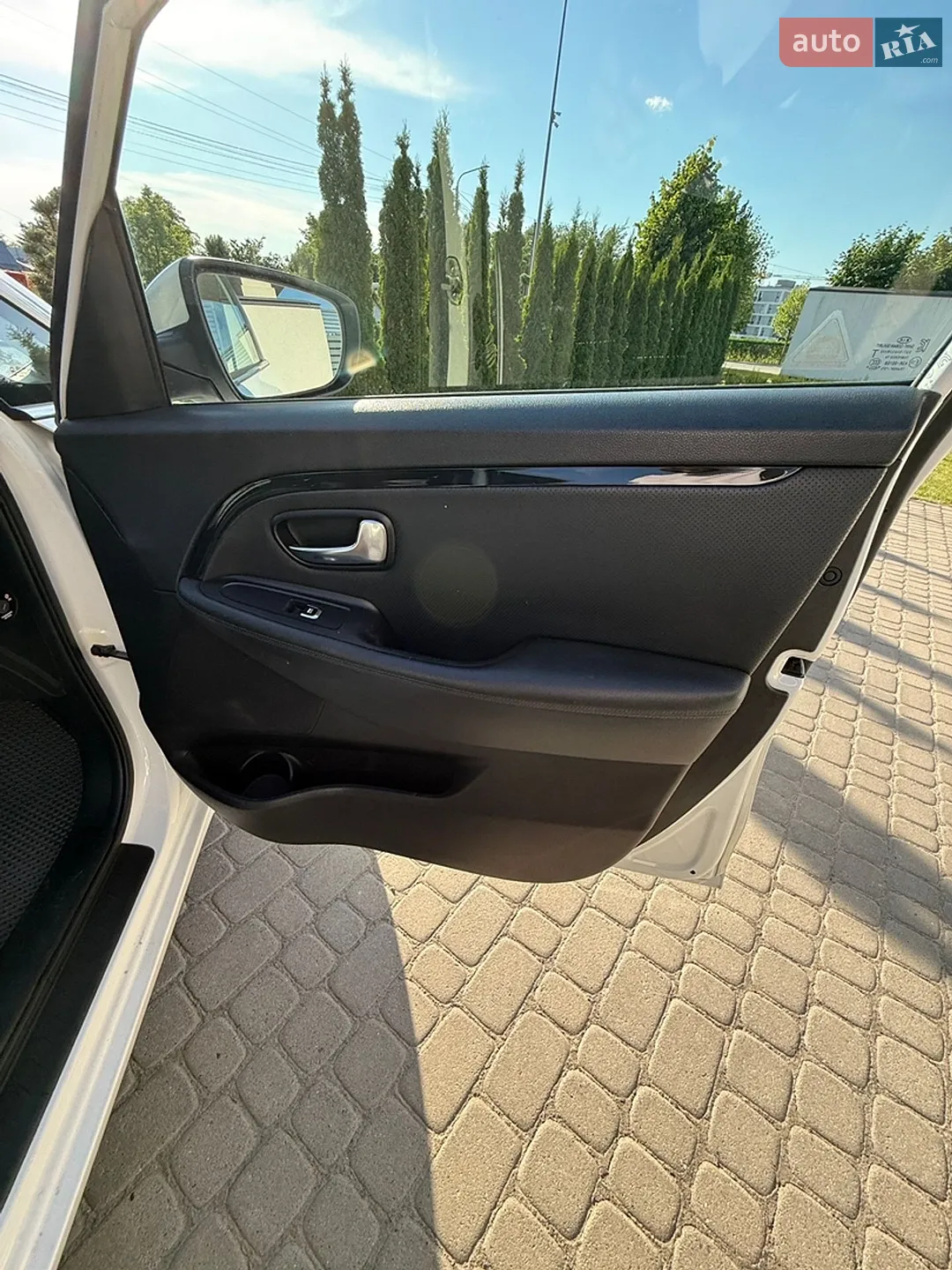 2013 Kia Carens - мініатюра 29