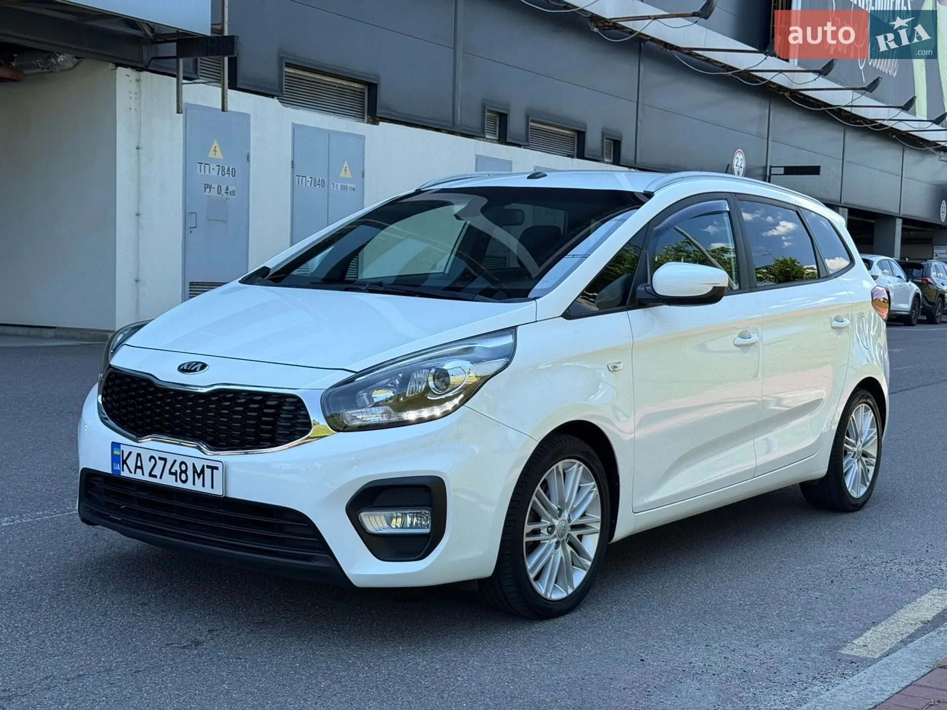 2017 Kia Carens - мініатюра 5
