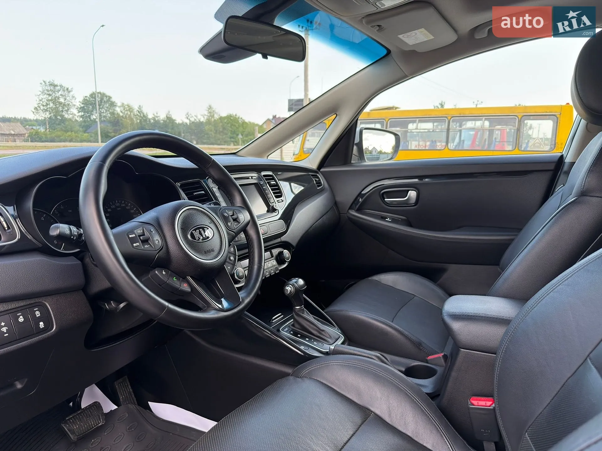 2015 Kia Carens - мініатюра 18