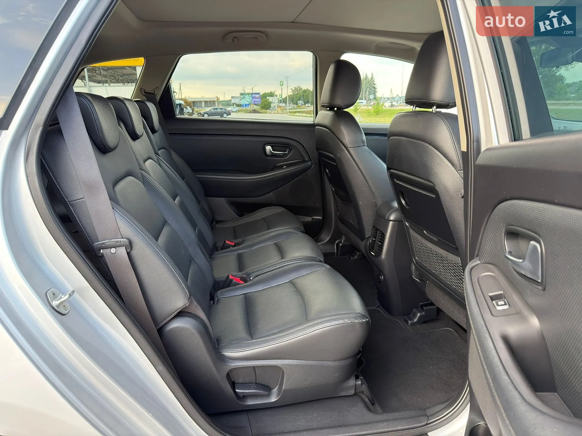 2015 Kia Carens - мініатюра 29
