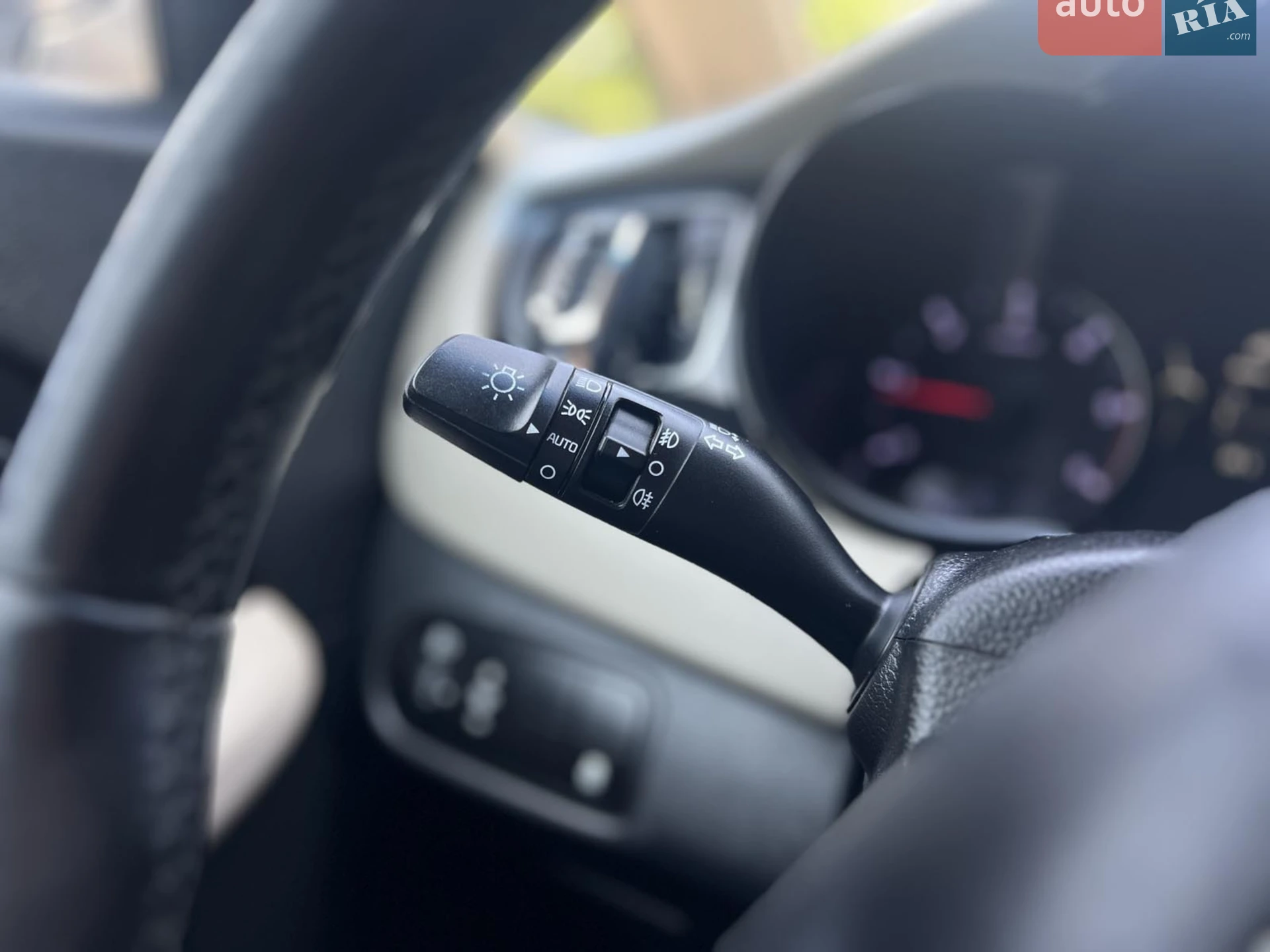 2013 Kia Carens - мініатюра 17