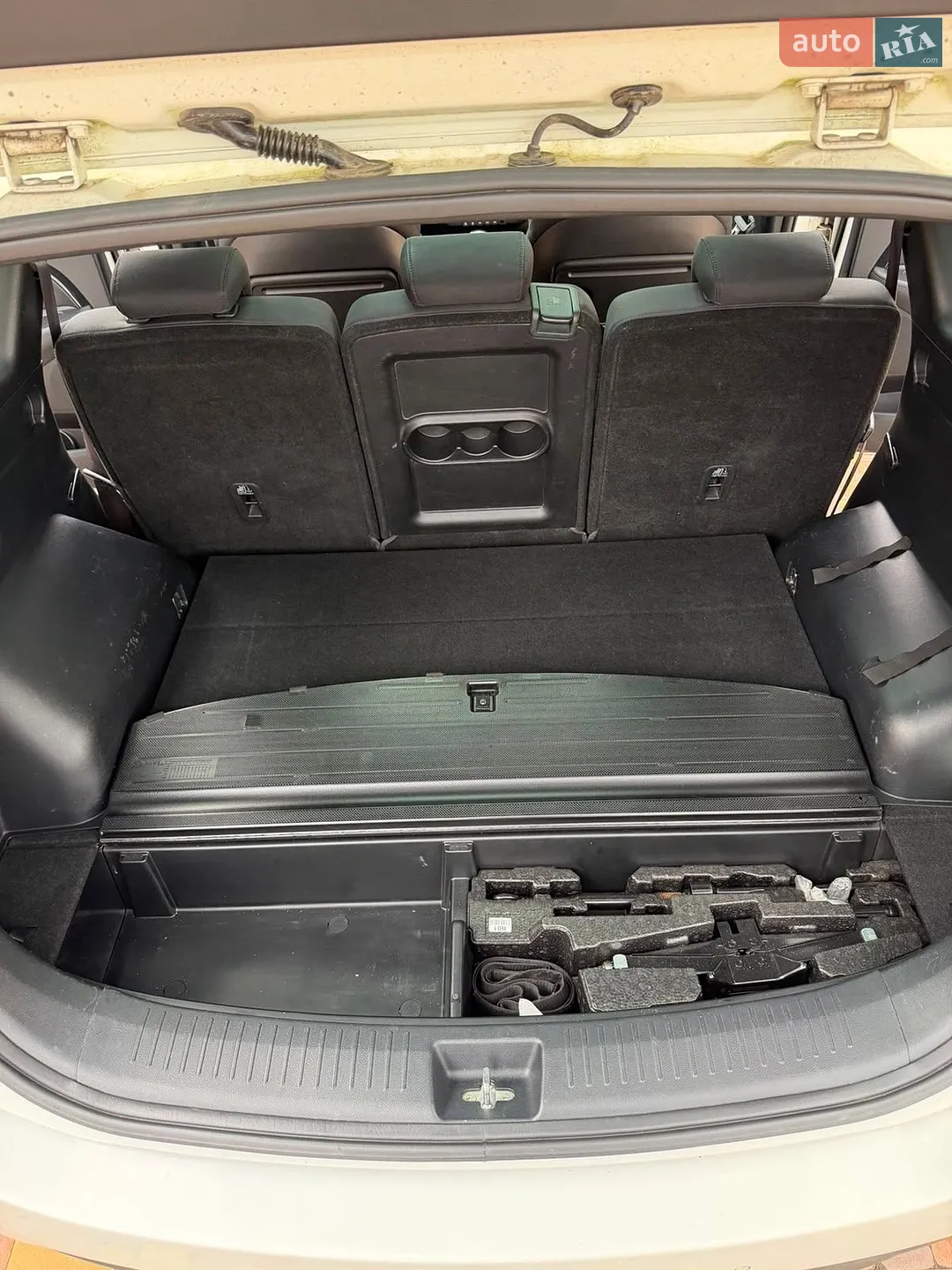 2013 Kia Carens - мініатюра 8