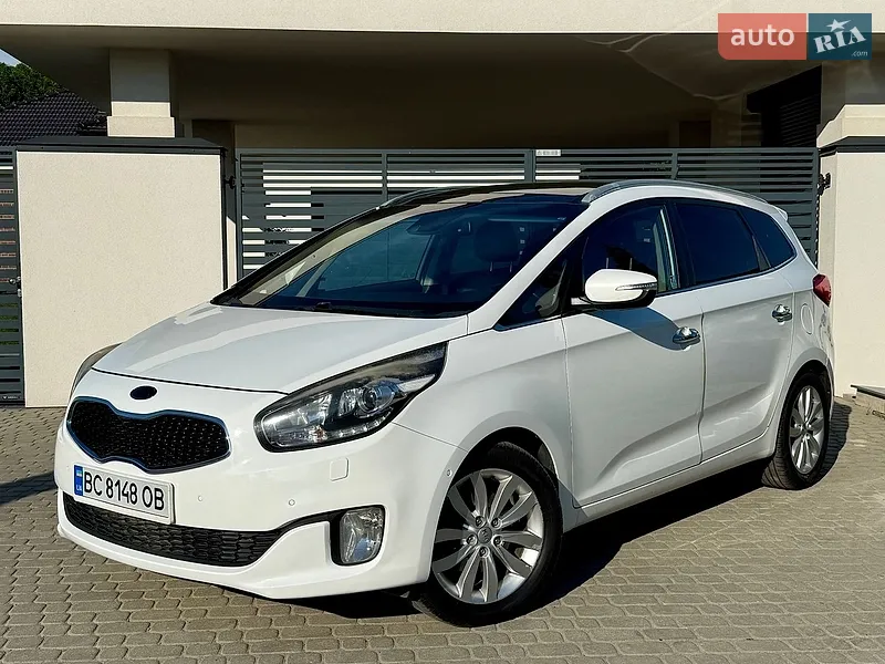 Kia Carens