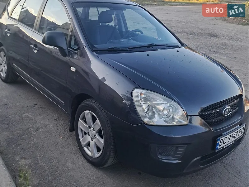 Kia Carens 2006