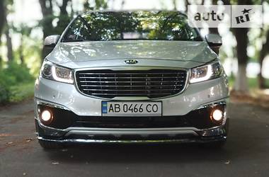 Минивэн Kia Carnival 2014 в Виннице