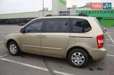 Минивэн Kia Carnival 2007 в Киеве