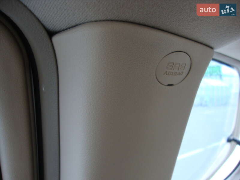 Мінівен Kia Carnival 2007 в Києві