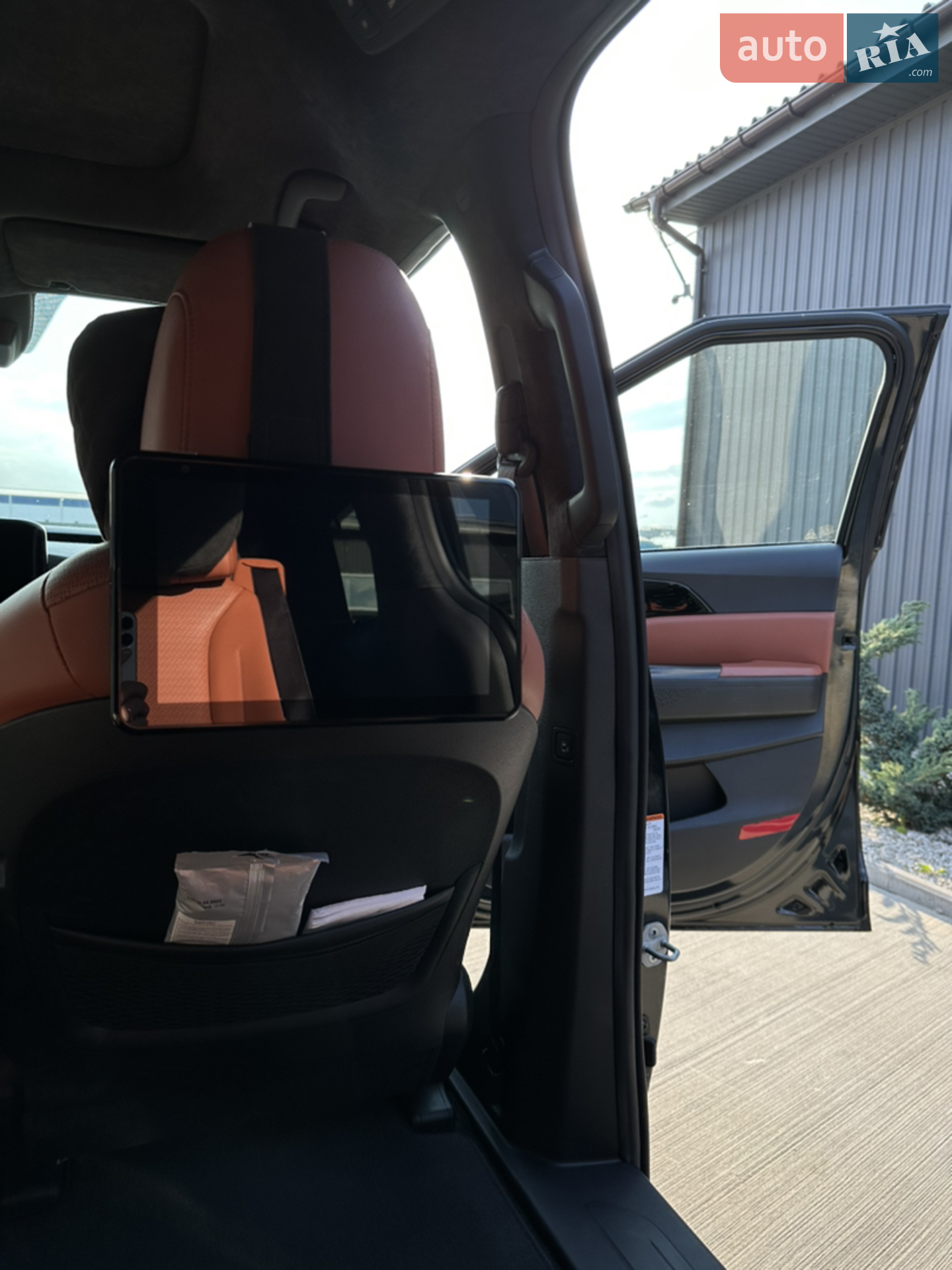 2021 Kia Carnival - мініатюра 15