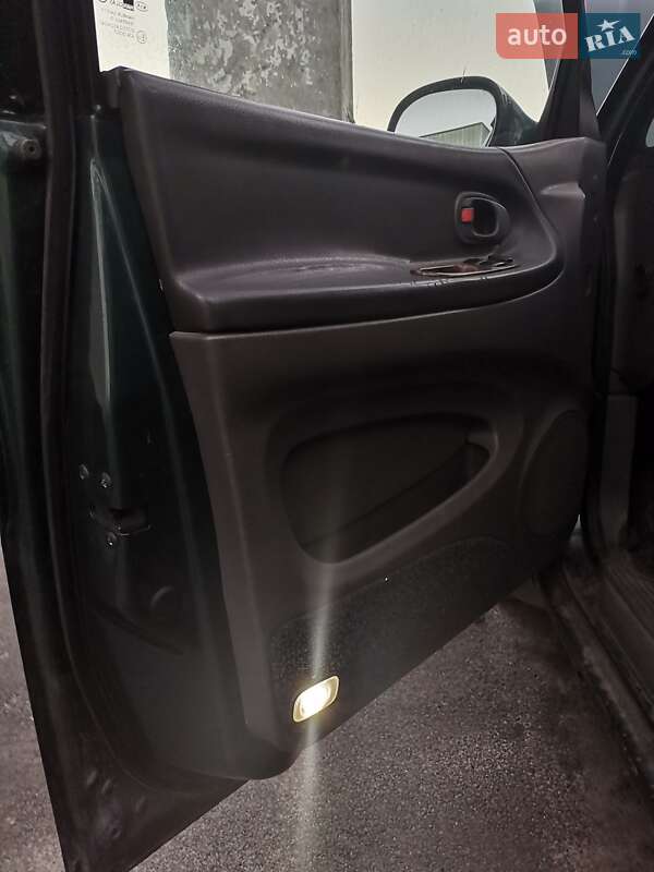 Минивэн Kia Carnival 1998 в Днепре фото 14 Минивэн Kia Carnival 1998 в Днепре