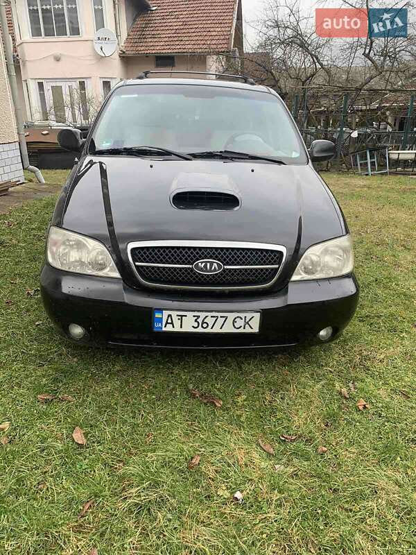 Мінівен Kia Carnival 2005 в Коломиї
