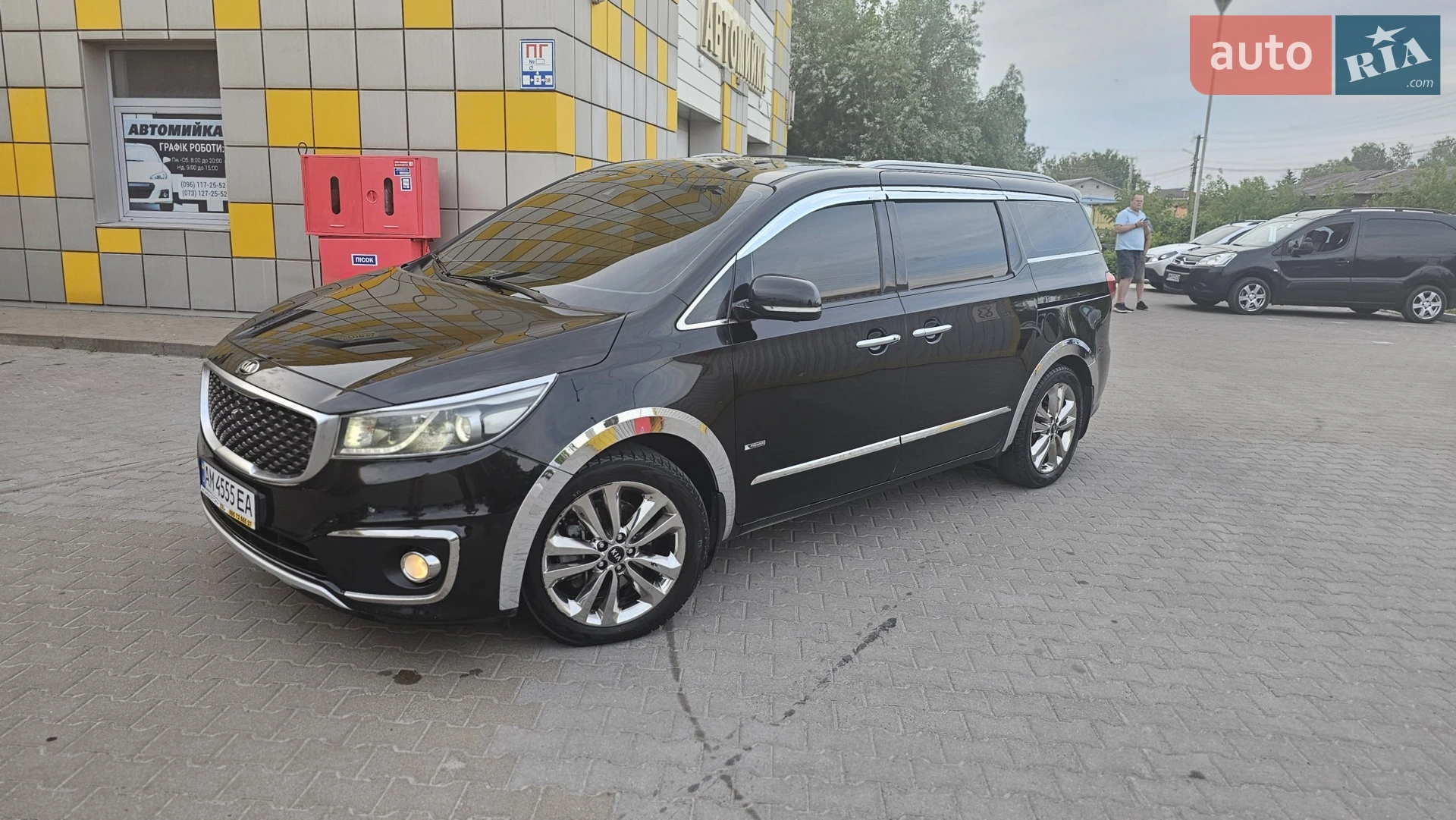 2014 Kia Carnival - мініатюра 9