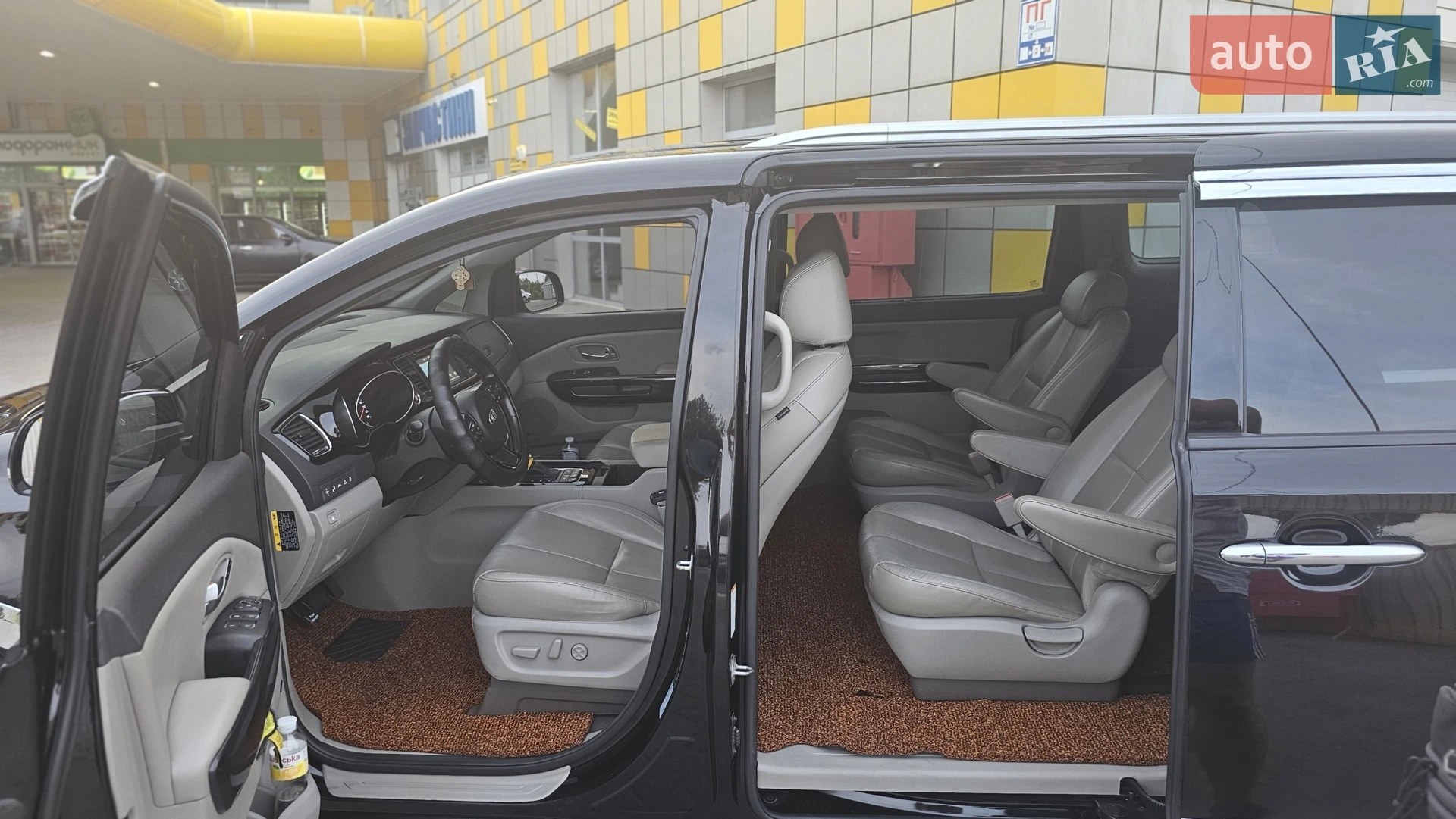 2014 Kia Carnival - мініатюра 15