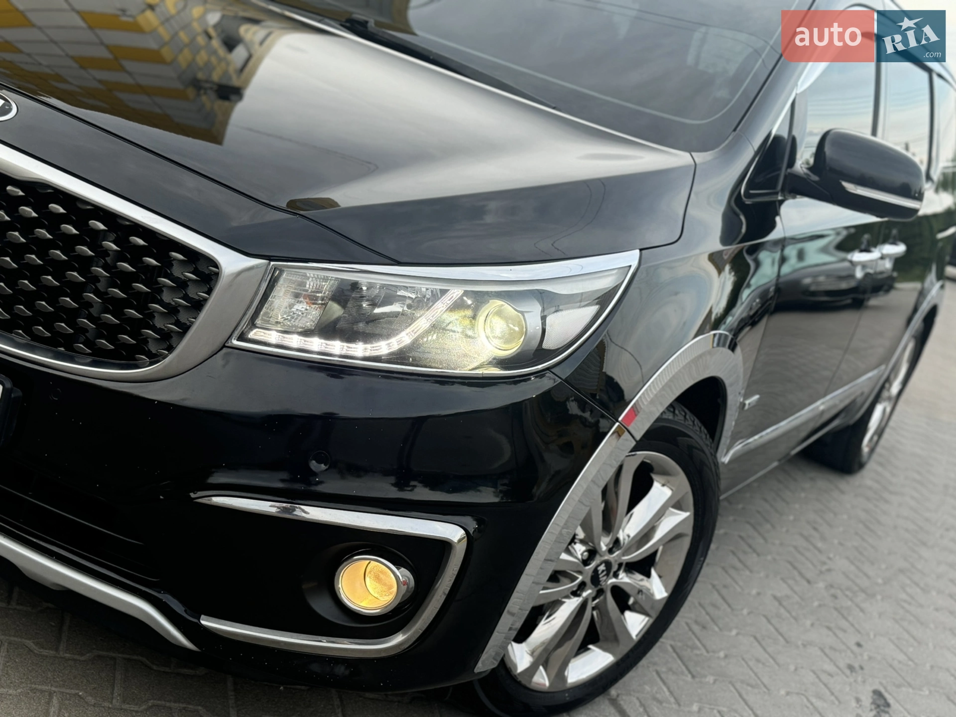 2014 Kia Carnival - мініатюра 11