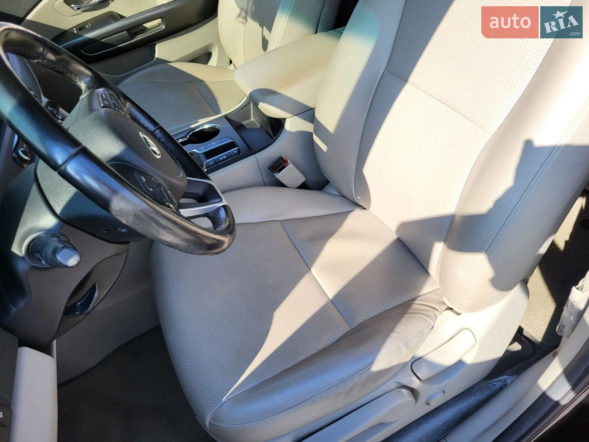 2018 Kia Carnival - мініатюра 26
