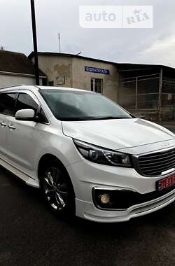 Минивэн Kia Carnival 2014 в Калиновке