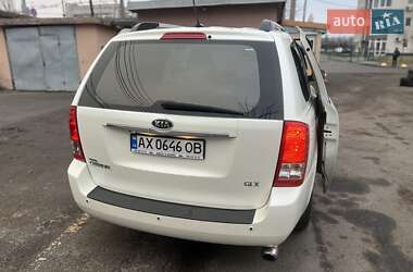 Мінівен Kia Carnival 2011 в Харкові