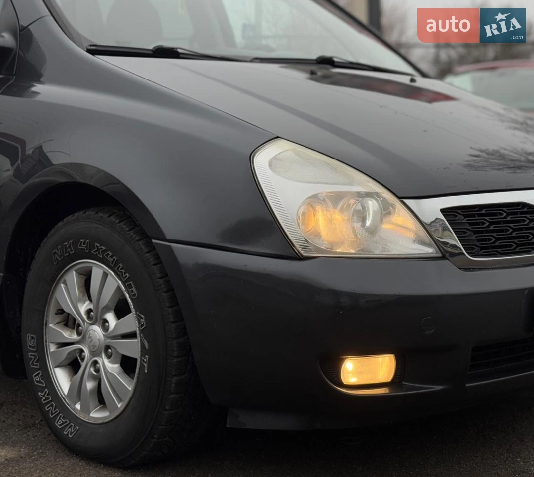 2011 Kia Carnival - мініатюра 9