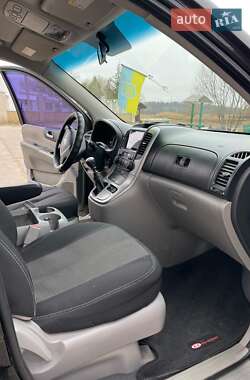 Минивэн Kia Carnival 2008 в Балаклее