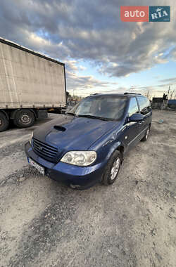 Минивэн Kia Carnival 2003 в 