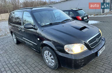 Минивэн Kia Carnival 2005 в Львове